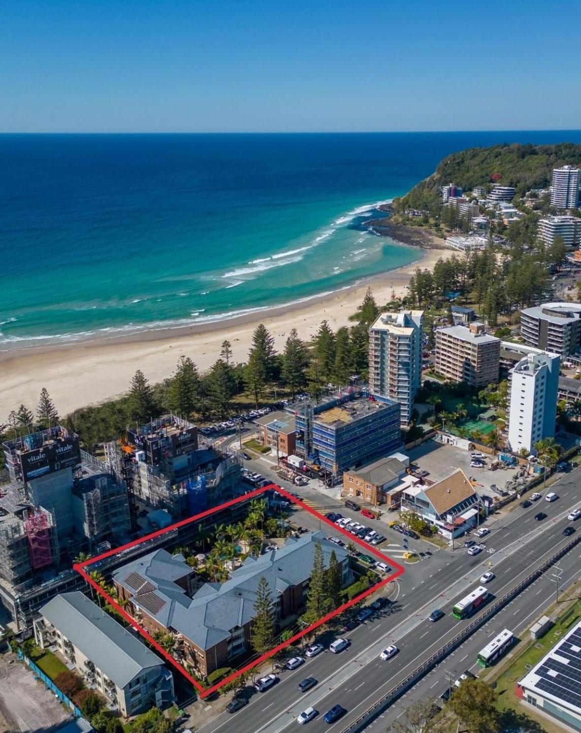 Oceanside Cove Aparthotel Gold Coast Exterior photo